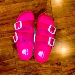 Girls sandals